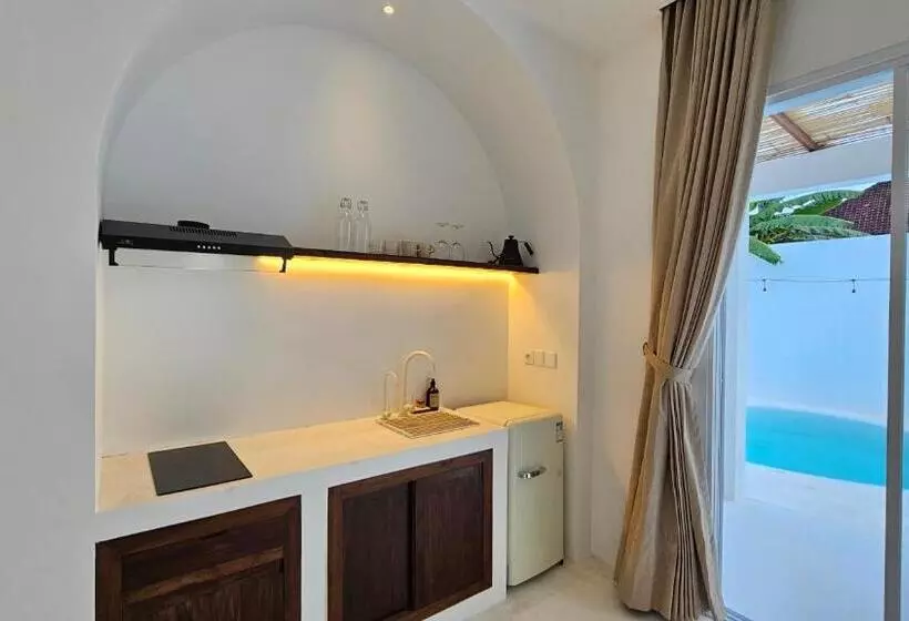 La Bianca Studio Apartment