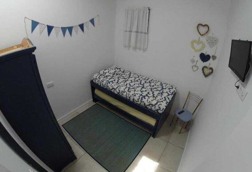 بنسيون Casa Huidobro Valle