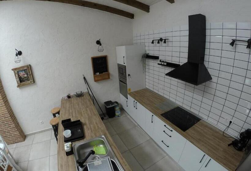 بنسيون Casa Huidobro Valle