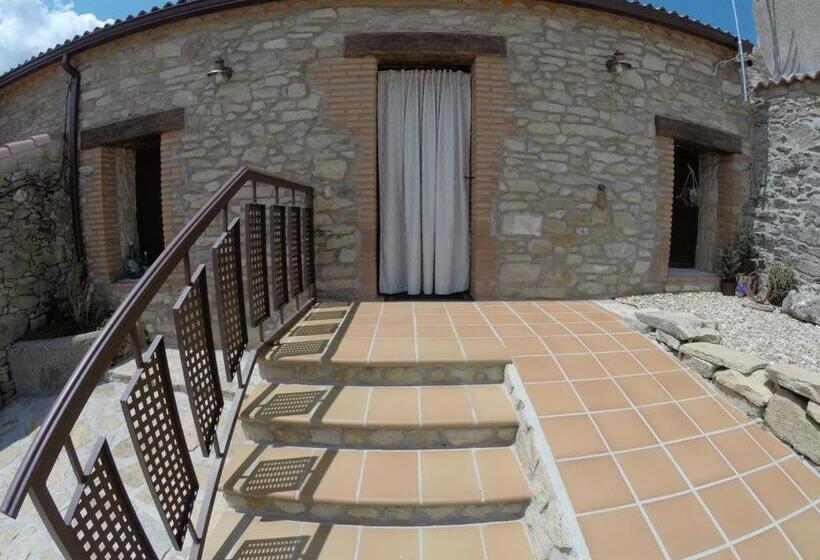 بنسيون Casa Huidobro Valle
