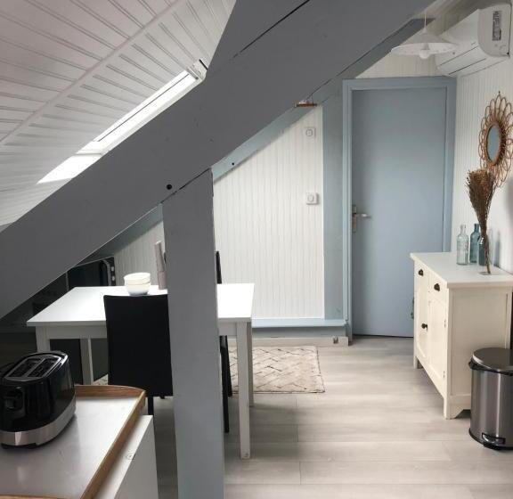 פנסיון Chez Blandine Jolie Chambre Et Mezzanine Aménagée Proche Utt Infrastructures Sportives