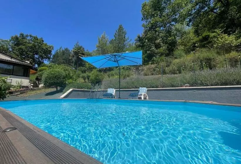 ペンション Le Petit Roquet