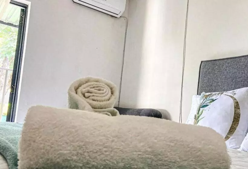 ペンション Monet Guesthouse