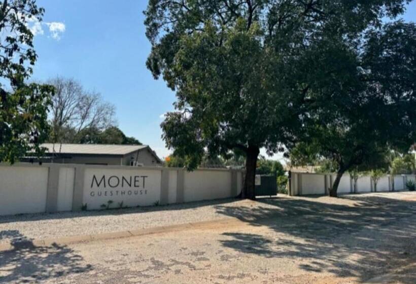 بنسيون Monet Guesthouse