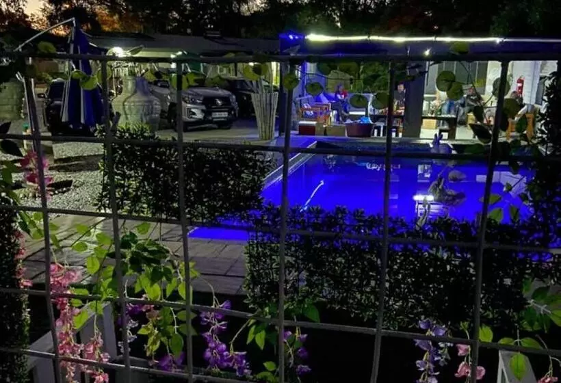 ペンション Monet Guesthouse