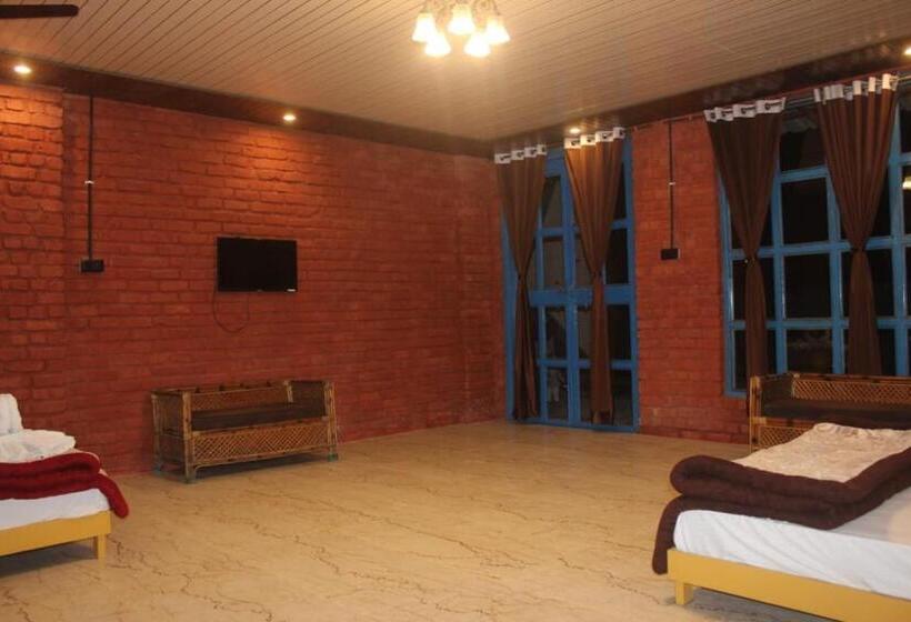 The Jungle Glory Resort