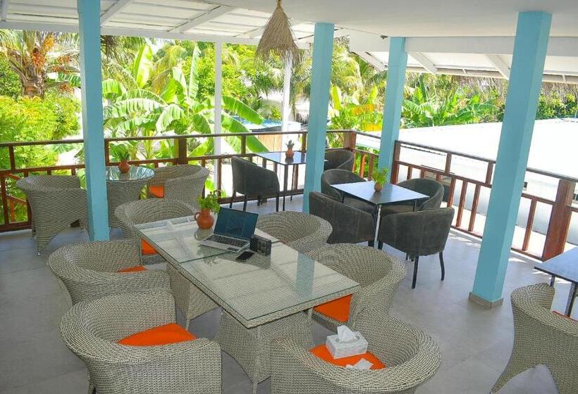 هتل Azaya Beach Maldives Thulusdhoo