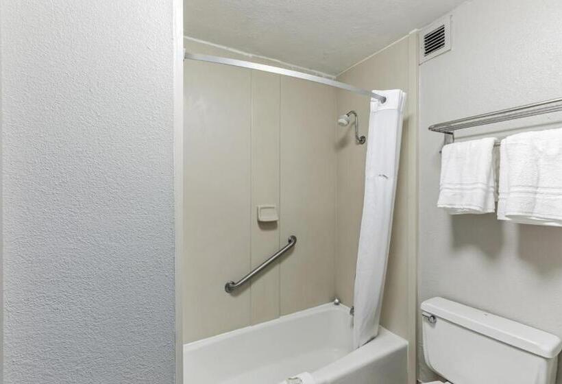 酒店 Days Inn I81 King Room