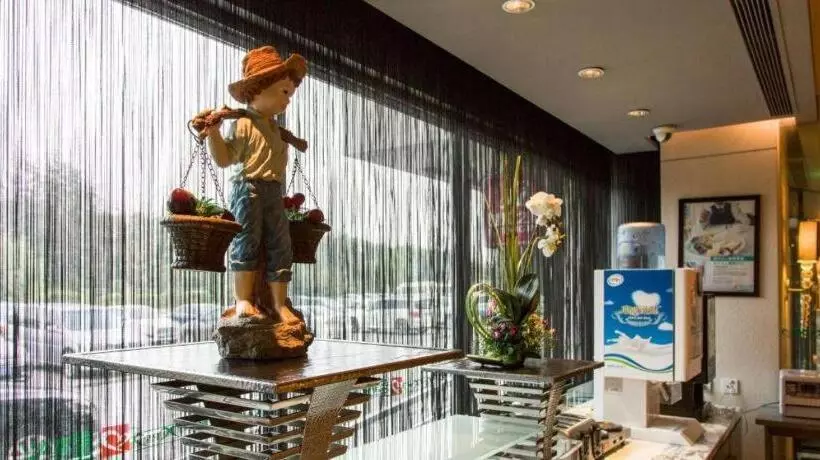 Hotelli Jinjiang Inn Beijing Capital International Airport New Expo Metro Station