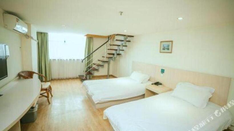 בית מלון כפרי Jinjiang Inn Yangzhou Passenger East Terminal