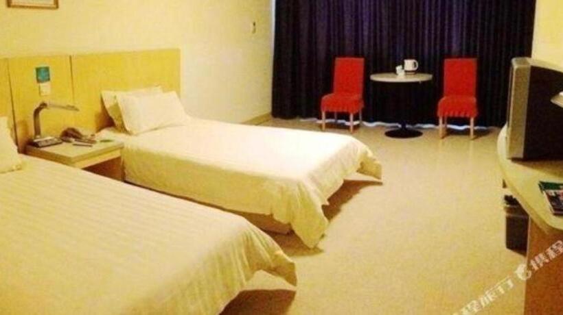 בית מלון כפרי Jinjiang Inn Yangzhou Passenger East Terminal