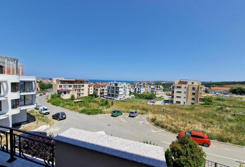 پانسیون къща за гости азалия