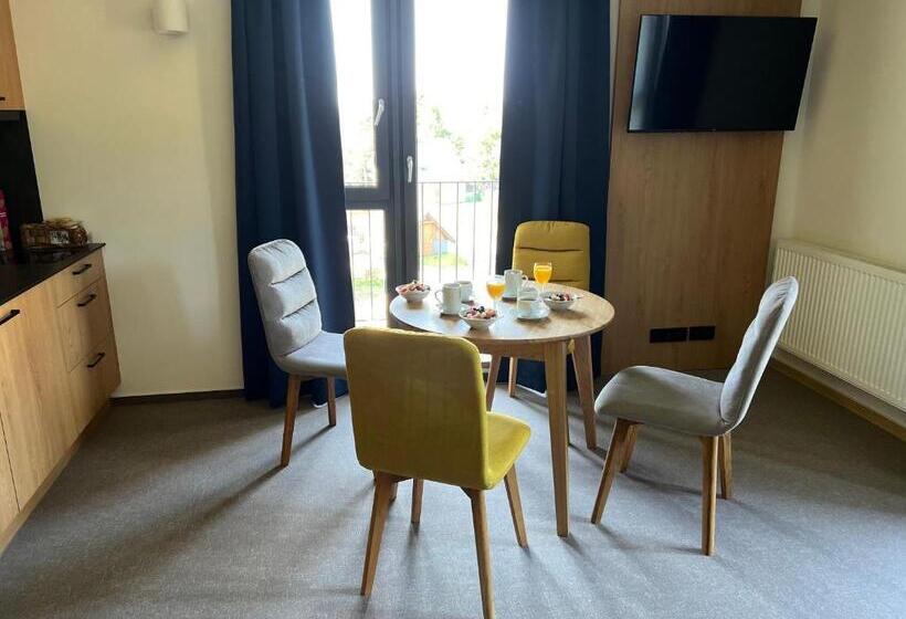 Panzió Apartmány šestka