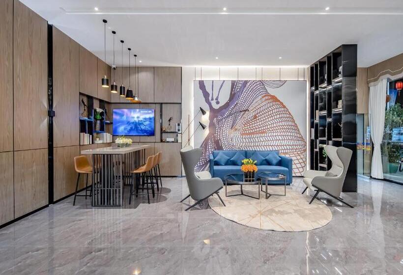 Echarm Hotel Hechi Bama Branch