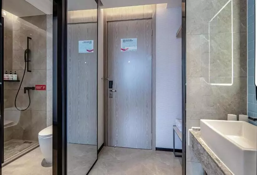 Echarm Hotel Hechi Bama Branch