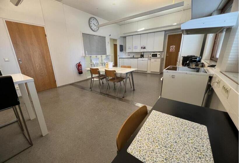 هاستل Hmi Smart Group 207