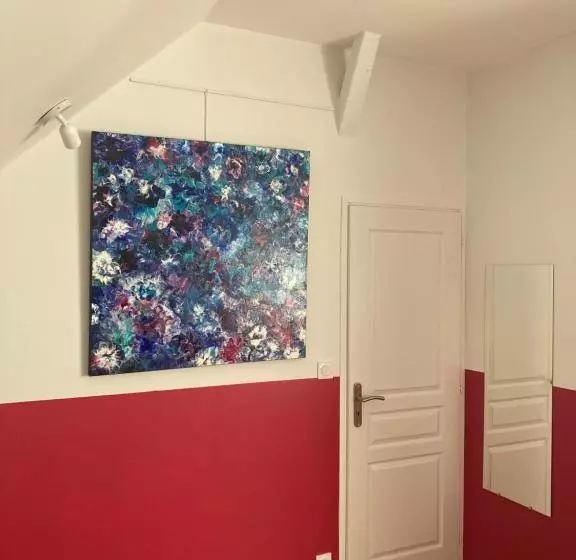 ベッドアンドブレックファースト Chez Anne   Chambre Avec Salle De Bain Privative