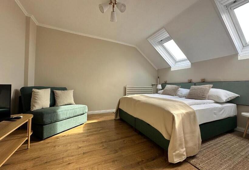 민박 Délceg Réce Mini