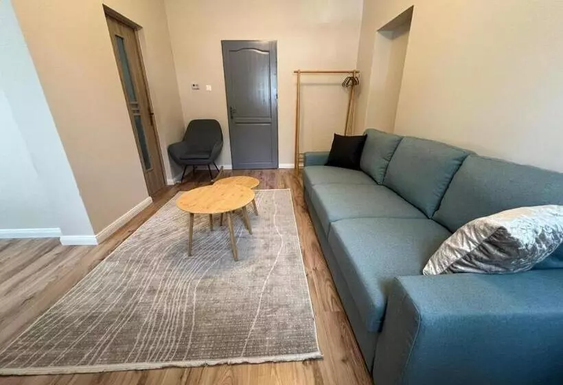 Aamiaismajoitus (B&B) Délceg Réce Mini