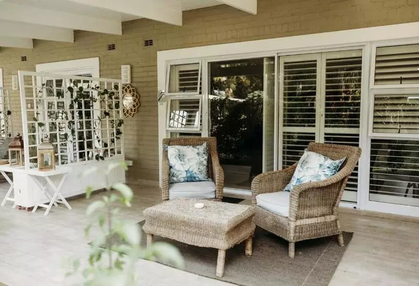 تختخواب و صبحانه Ridgeway Place