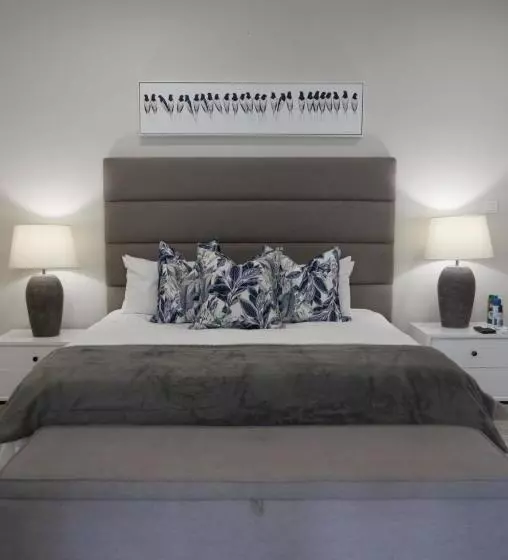 تختخواب و صبحانه Ridgeway Place