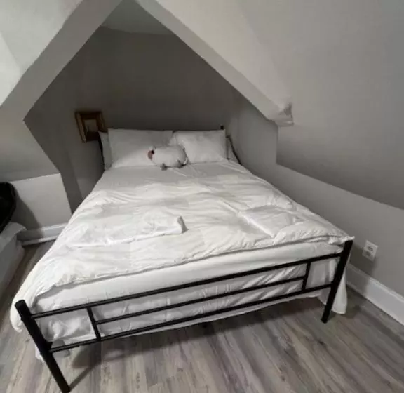 Bloom Boutique All Inclusive Bed & Breakfast