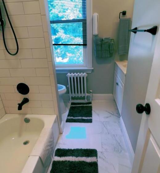 Bloom Boutique All Inclusive Bed & Breakfast