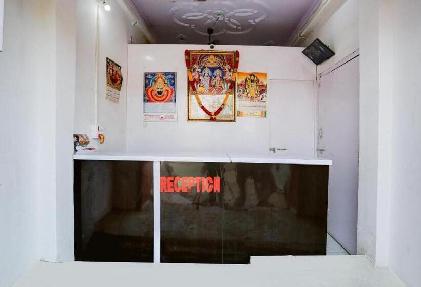 Hotel Atharva Palace