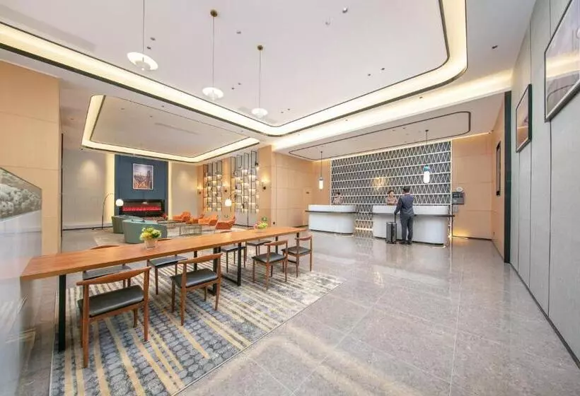 Hotelli Country Inn & Suite By Radisson, Nanchong Gaoping Airport North Sichuan Medical College