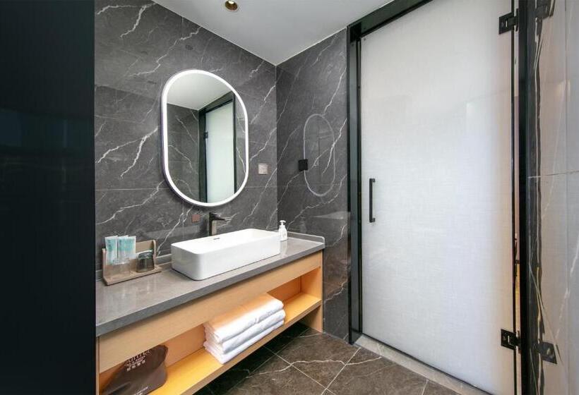 בית מלון כפרי Country Inn & Suite By Radisson, Nanchong Gaoping Airport North Sichuan Medical College