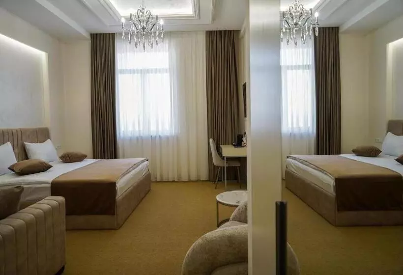 هتل Igit Plaza