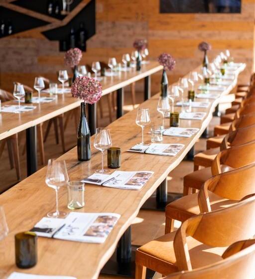 Hotelli Weindomizil Hagn