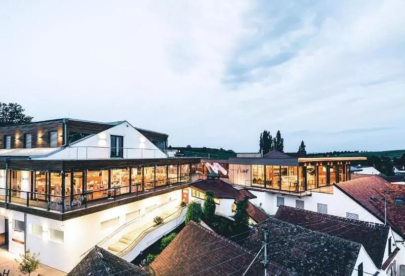 Hotelli Weindomizil Hagn