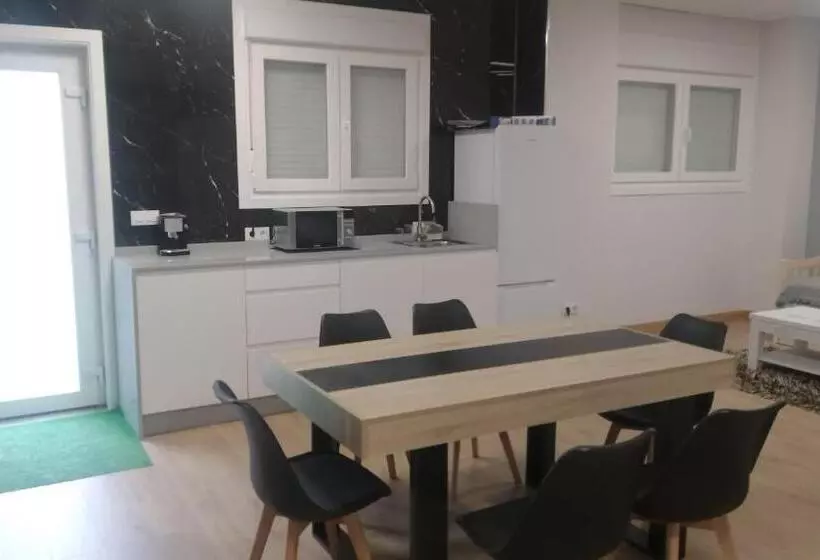 پانسیون Casa Samil