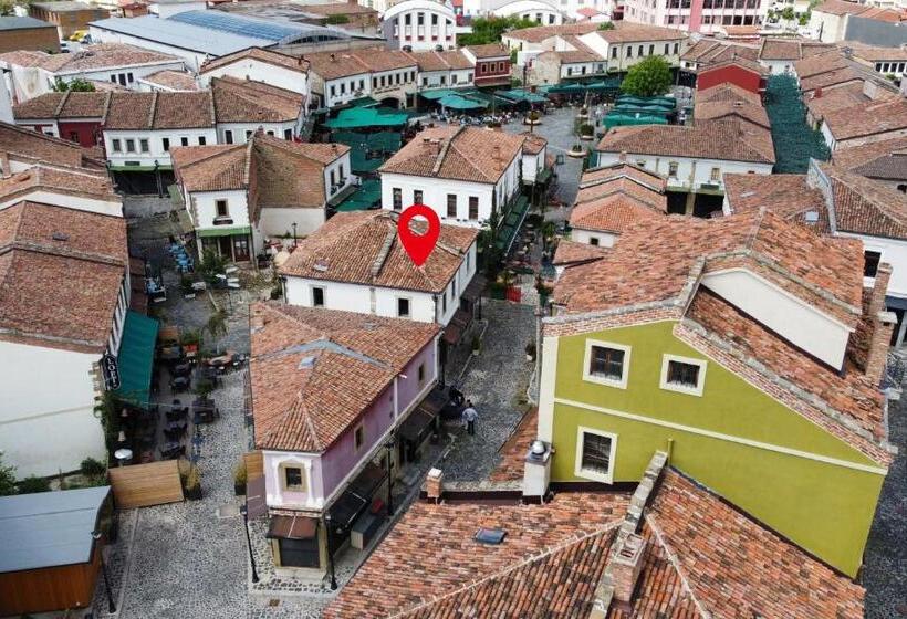 膳宿费 Livealbania Korçë Guesthouse