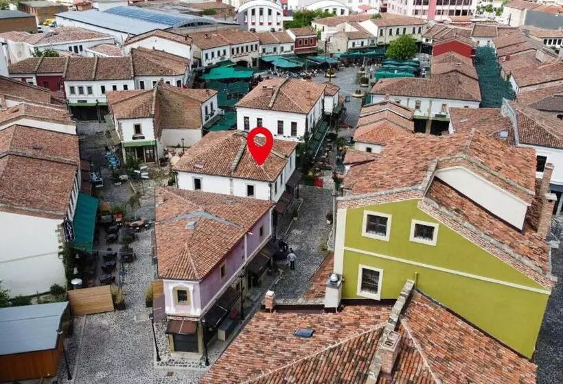 پانسیون Livealbania Korçë Guesthouse