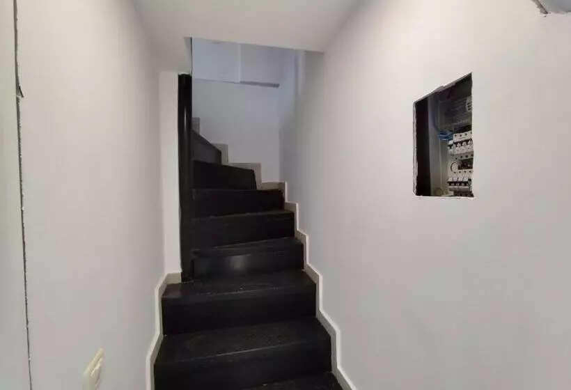 پانسیون Livealbania Korçë Guesthouse
