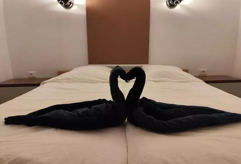 پانسیون Livealbania Korçë Guesthouse