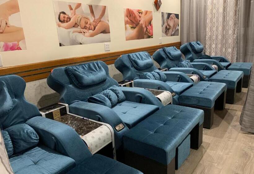 膳宿费 Sunny Home