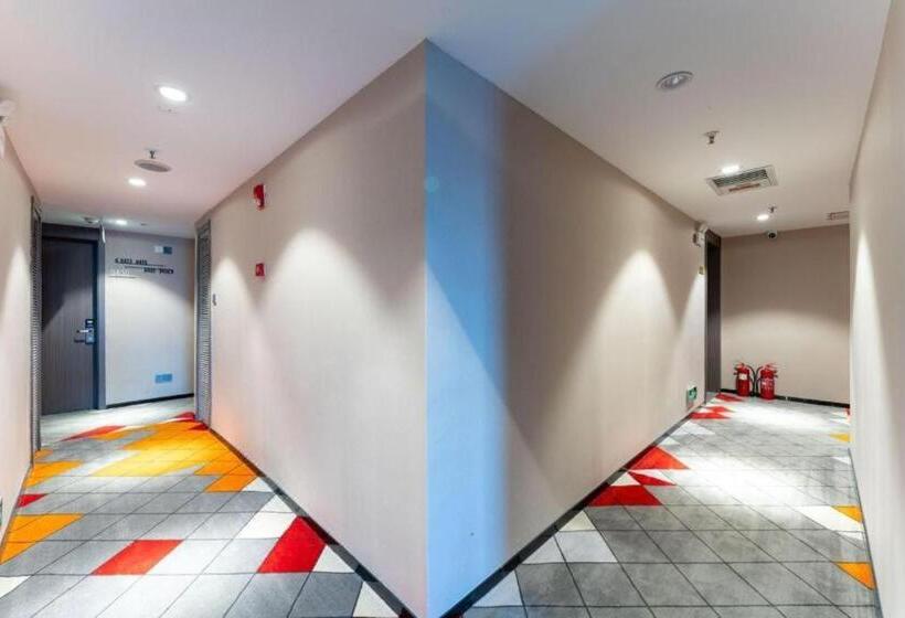 Borrman Hotel Jinan Quancheng Square Qilu Hospital