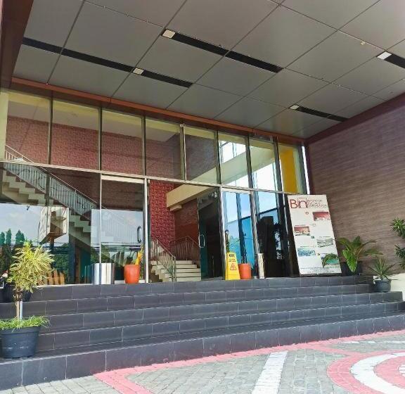 호텔 Bogor Indah Nirwana