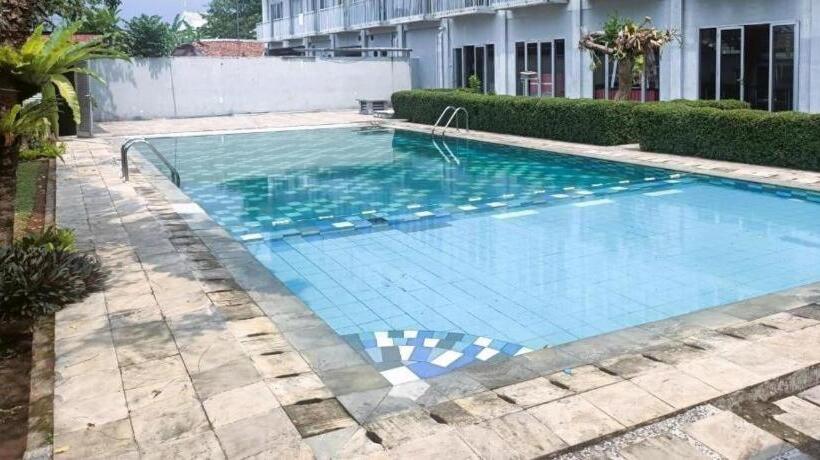 호텔 Bogor Indah Nirwana