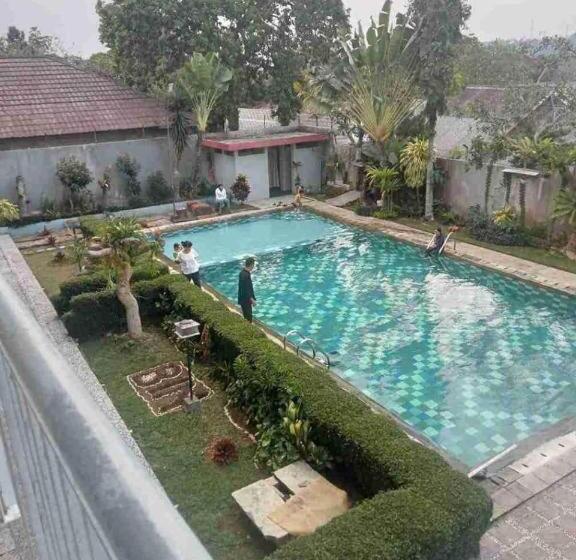 호텔 Bogor Indah Nirwana