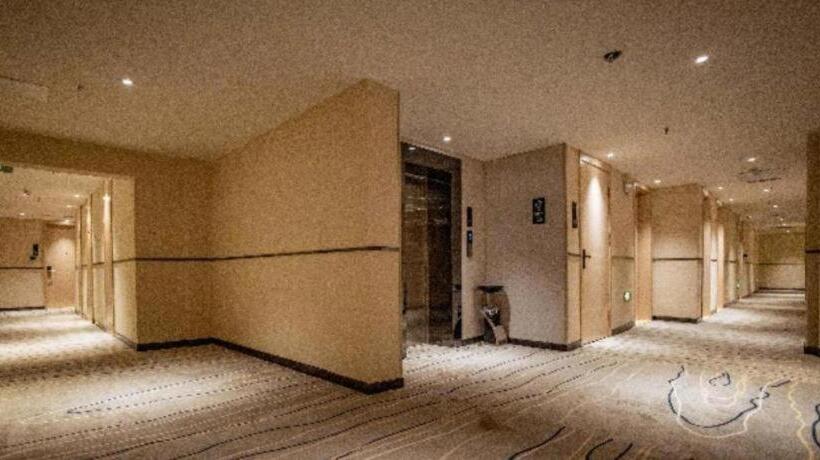 فندق City Comfort Inn Korla North Jianguo Road