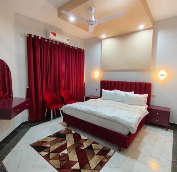 هتل Roomi Rezidor Multan