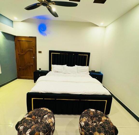 هتل Royal Shangrila Balakot