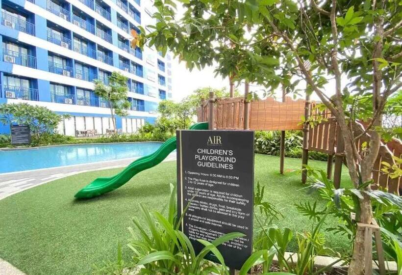 Hotel Staycations Up Above 4 Modern 1br @ Air