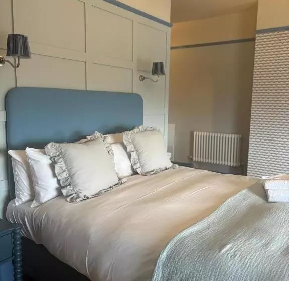 Hotelli The London & Paris