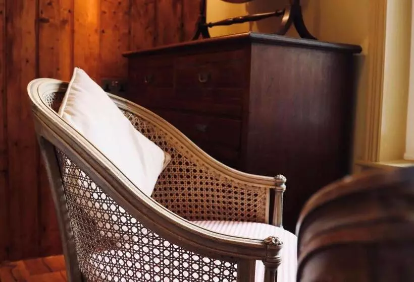 Hotelli The London & Paris