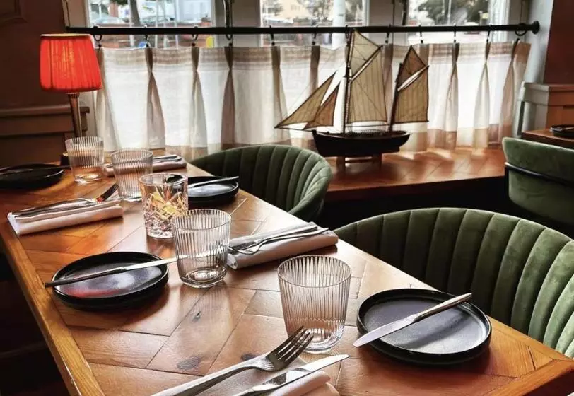 Hotelli The London & Paris